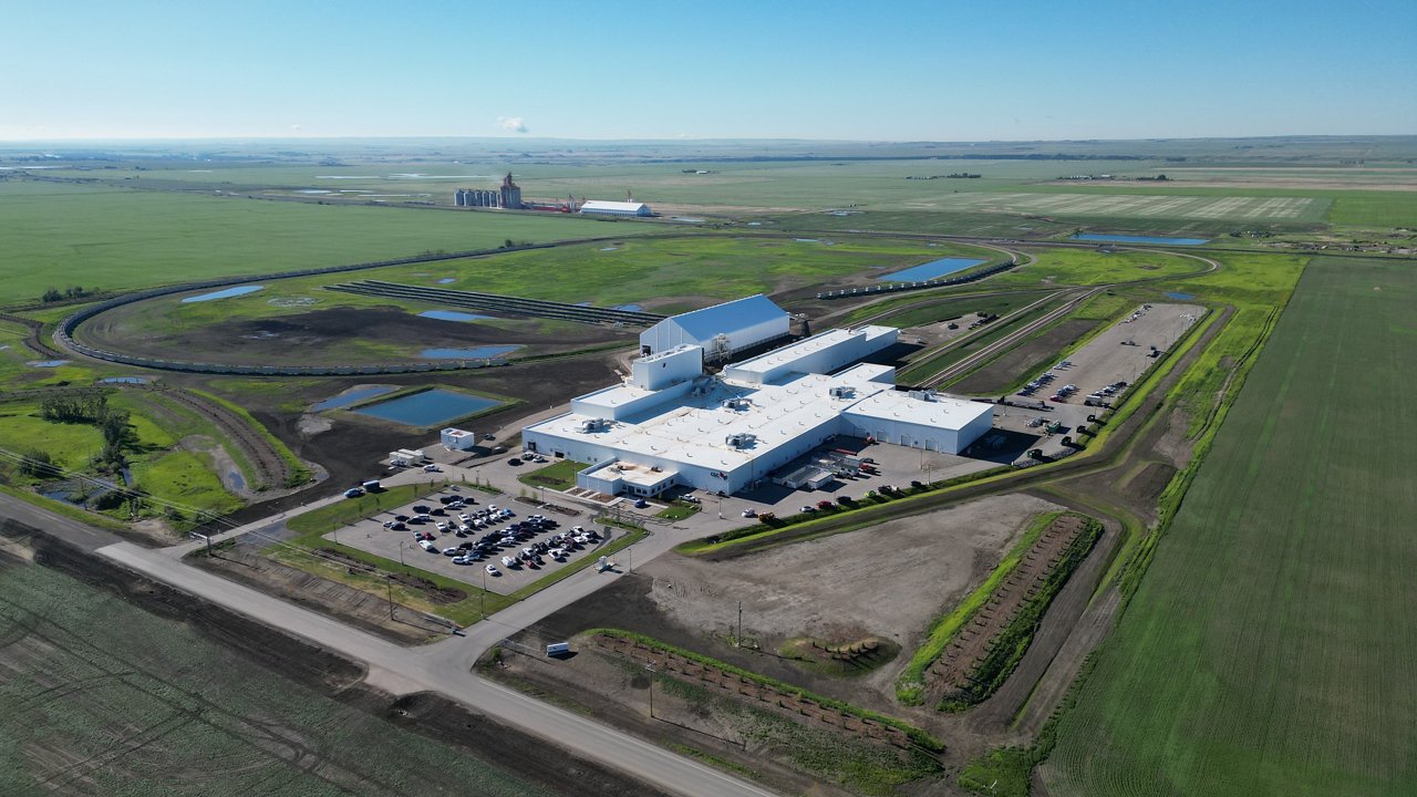 An exterior aerial of photo of the CGC manufacturing plant